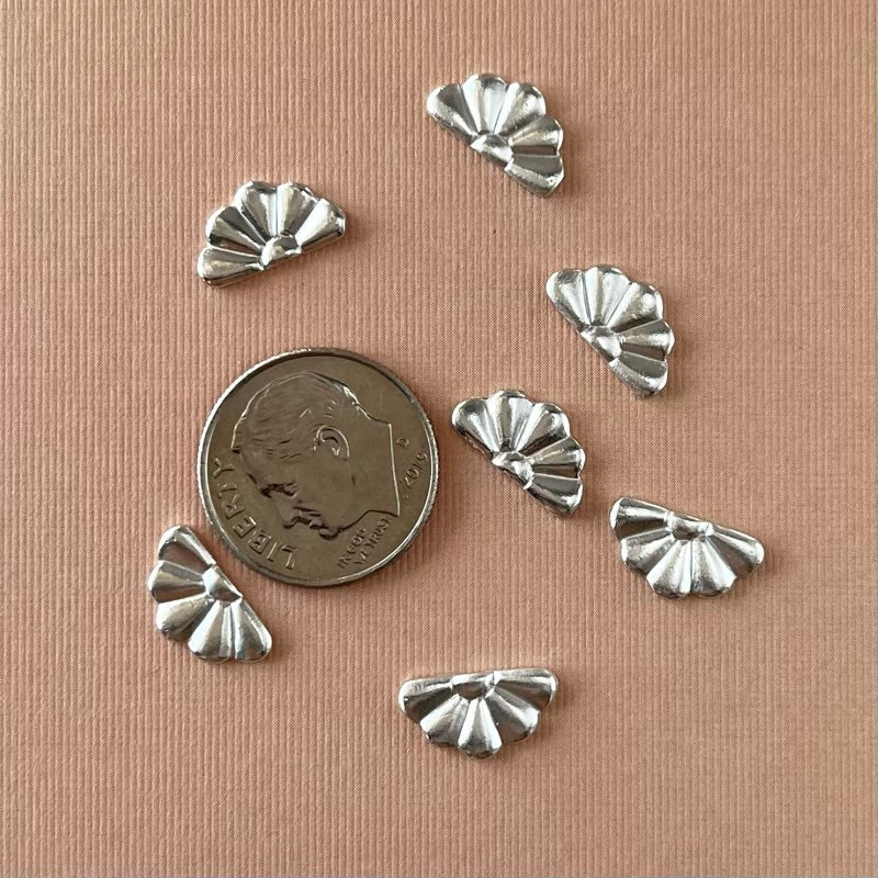 Half Daisy Flower