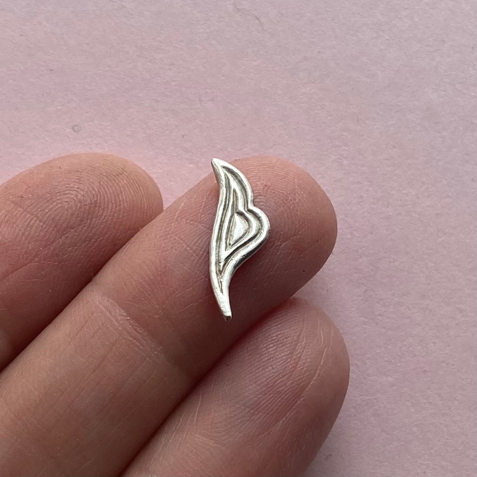 Elegant Leaf