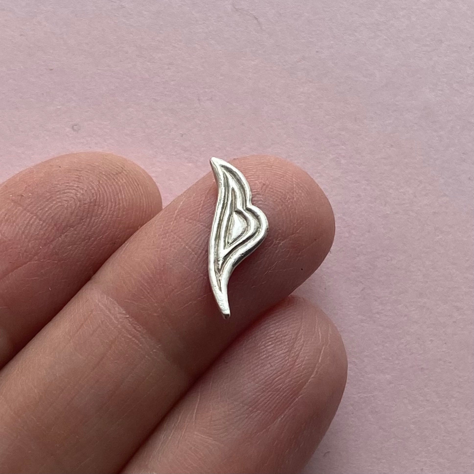 Elegant Leaf